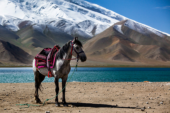 China - Karakul lake - Xinjiang