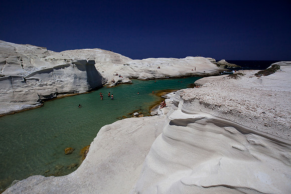 Milos - Sarakiniko