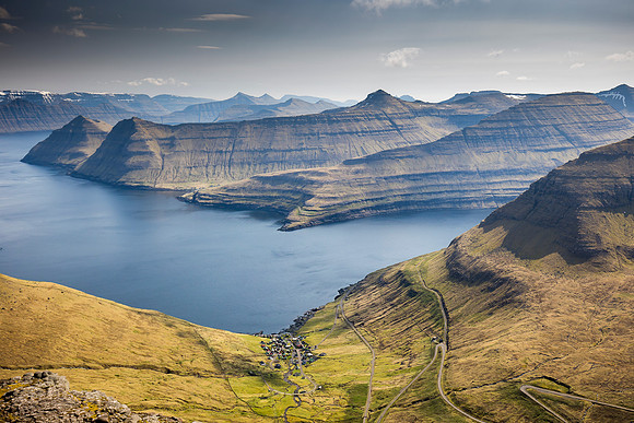 Funningur from Slættaratindur
