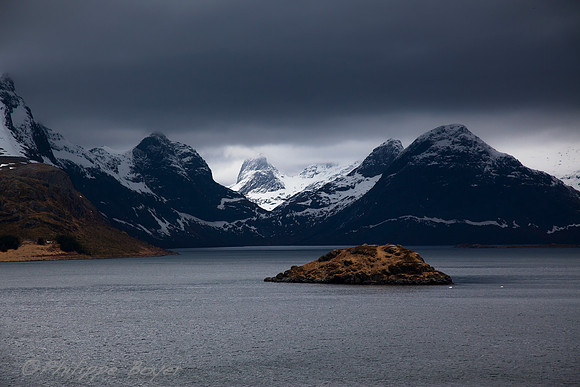 On the road to Reine - Lofoten