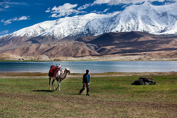 China - Karakul lake - Xinjiang